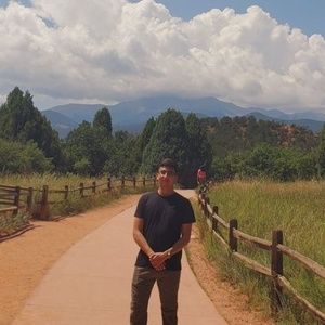 Meet your Posher, Anthony